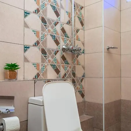 Angani Apartment, Ac Installed, Ocean View & Rooftop Pool Mombasa Exterior photo