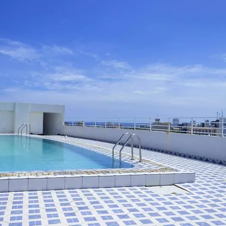 Angani Apartment, Ac Installed, Ocean View & Rooftop Pool Mombasa Exterior photo
